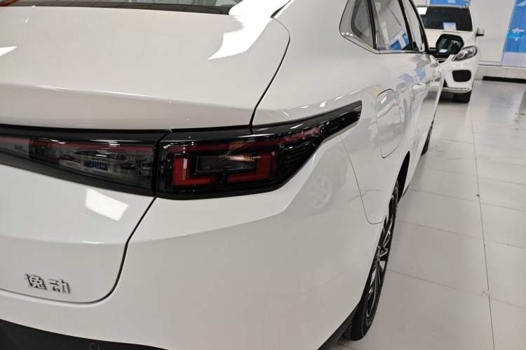 Used Changan Eado PHEV 2025 Smart New Blue Whale 145KM Battleship Edition