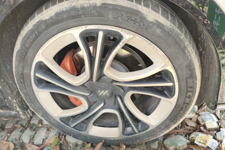 Used IM LS7 2023 100kWh Pro All-Wheel-Drive Version
