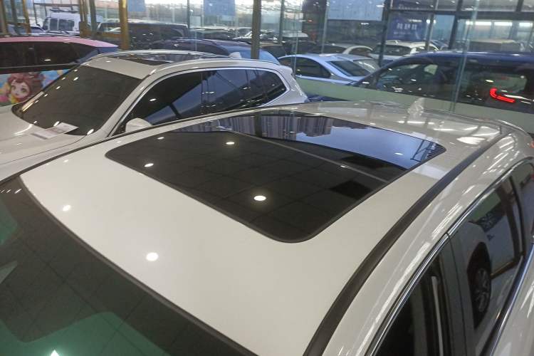 Used Honda CR-V 2021 240TURBO CVT Two-Wheel Drive Urban Edition Roof