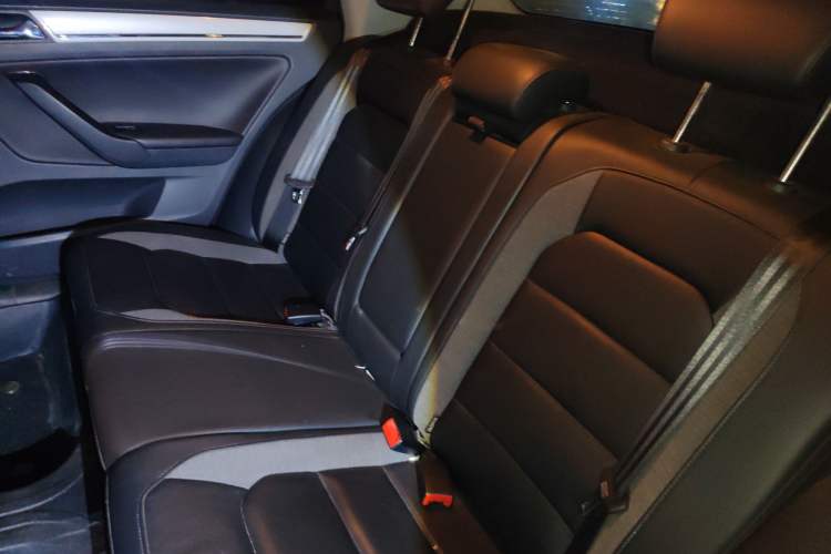 Used Volkswagen Bora 2015 Value Edition 1.6L Automatic Comfort Version