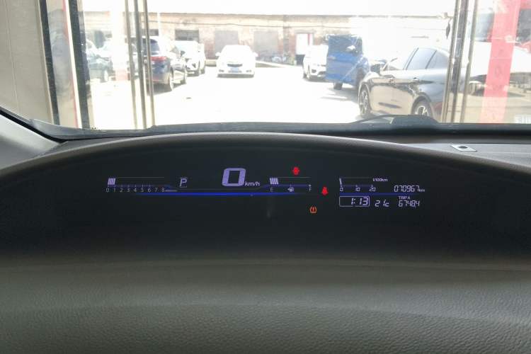 Used Honda Jade 2017 1.8L automatic Comfort version 5 seats