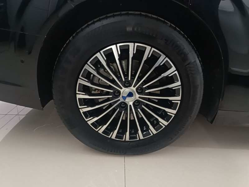Used Denza D9 2022 DM-i 970 Four-Wheel Drive Flagship Model — 25