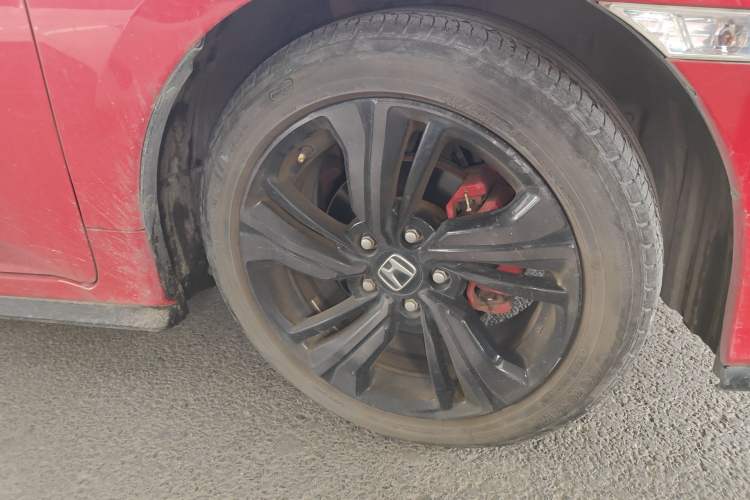 Used Honda Civic 2021 HATCHBACK 220TURBO Manual Driving Pleasure Control Right Front Wheel Hub