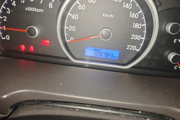 Used Hyundai Celesta 2011 1.6L Manual Comfort Edition