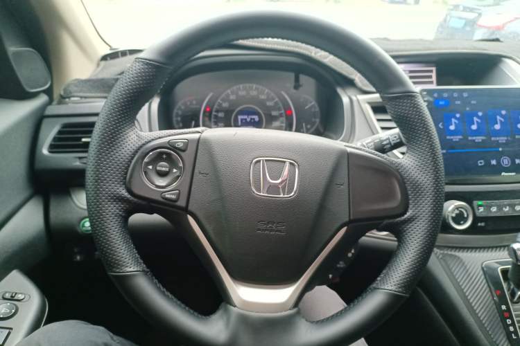 Used Honda CR-V 2015 2.0L two-wheel drive Fashion Edition Steering Wheel