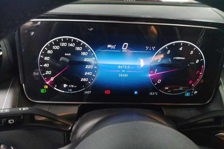 Used Mercedes-Benz GLC 2023 Refreshed GLC 300 L 4MATIC Dynamic Edition 5 Seats
