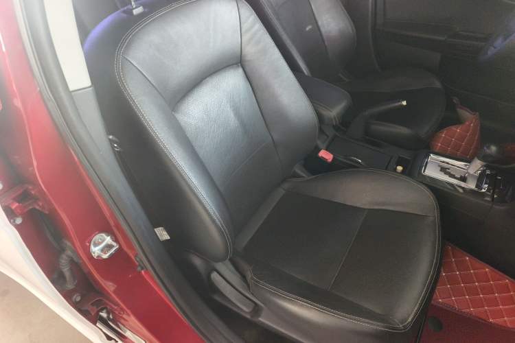 Used Mitsubishi Lancer EX 2012 Chasing Edition 1.8L CVT Luxury Model
