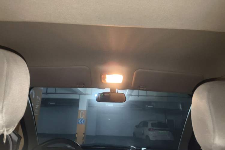 Used Wuling Rongguang S 2021 1.2L Base Model 5-Seater LSI Headliner