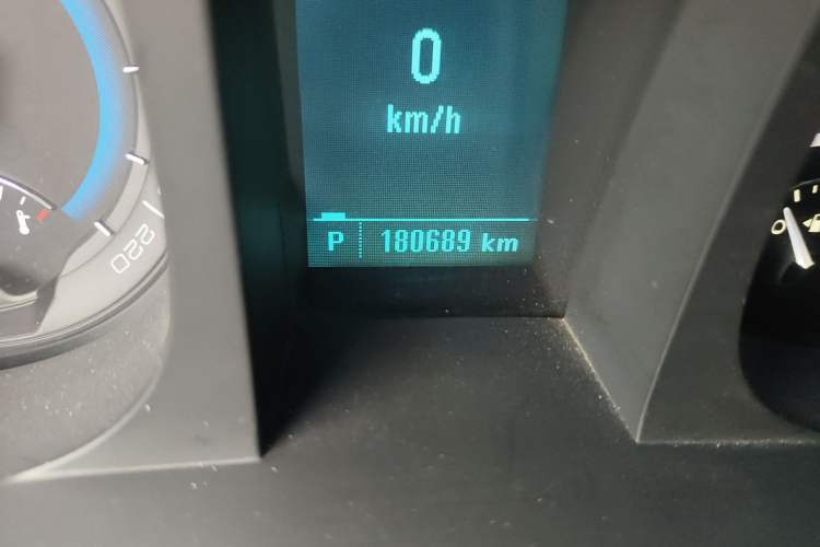 Used Buick GL8 2013 3.0L GT Luxury Business Haoya Edition
