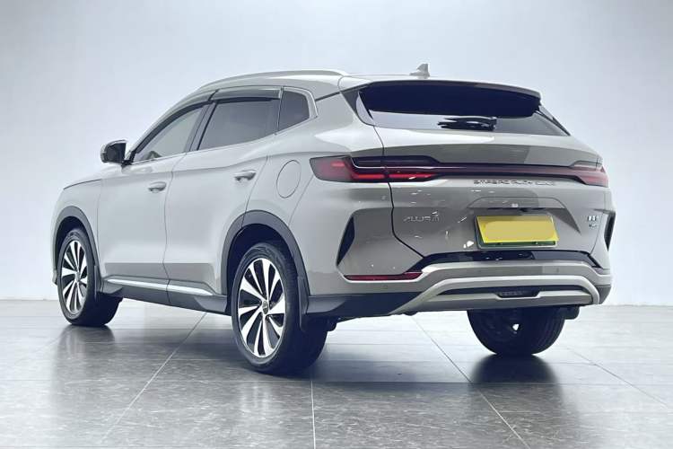 Used BYD Song PLUS New Energy 2024 HONOR Edition DM-i 150km Flagship PLUS Rear Left 45 Deg