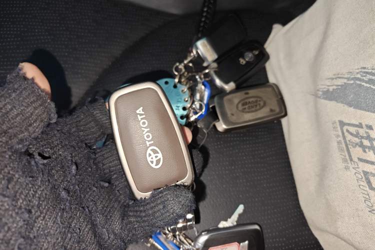 Used Toyota Avalon 2021 2.5L Luxury Edition