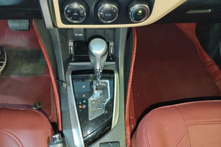 Used Toyota Corolla 2017 Revised Version 1.2T S-CVT GL