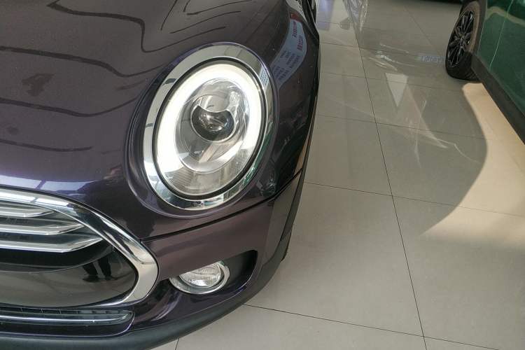 Used MINI Clubman 2016 Revised Version 1.5T COOPER Connoisseur Edition