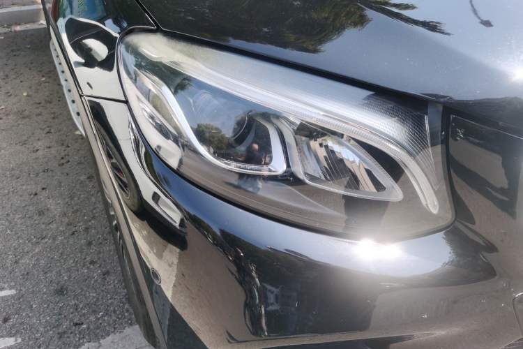 Used Mercedes-Benz GLC 2018 Facelifted GLC 260 4MATIC Dynamic Edition