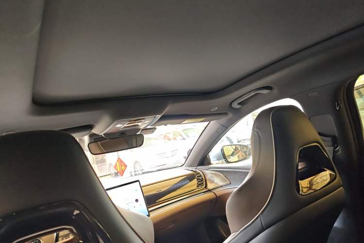 Used BYD Han 2022 EV Genesis Edition 715 km Front-Wheel-Drive Flagship Model
