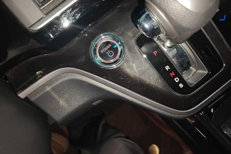 Used Honda Elysion 2019 2.0L Hybrid Luxury Edition