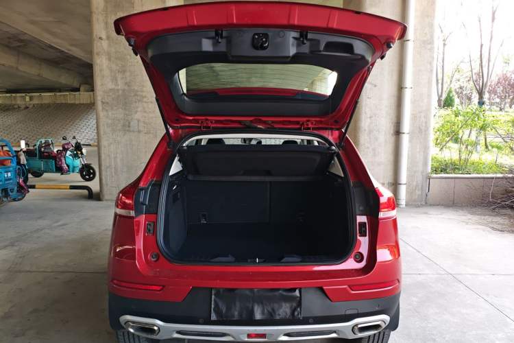 Used Haval H2s 2017 Red-Label 1.5T Dual-Clutch Elite Model
