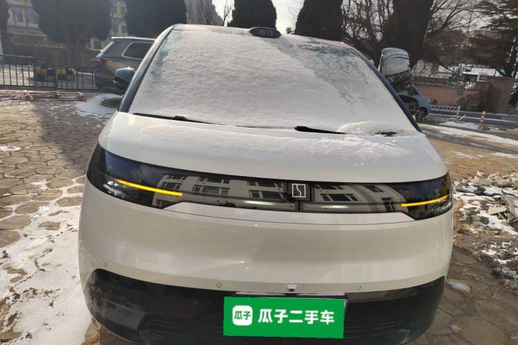 Used Zeekr MIX 2025 Intelligent Driving Version
