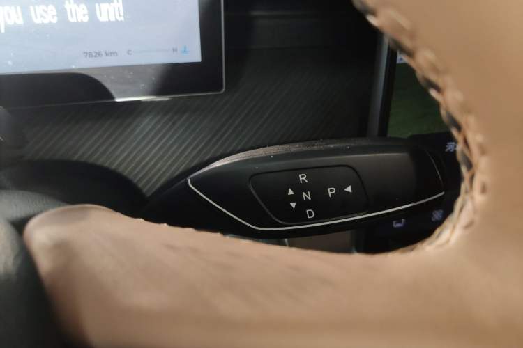 Used Chery Tiggo 8 L 2024 2.0T Two-Wheel Drive Prestige Version 5 Seats
