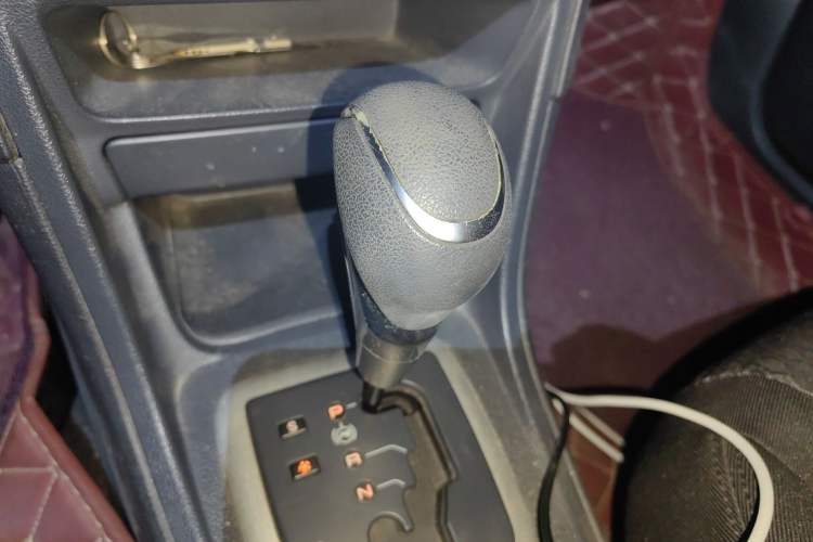 Used Peugeot 308 2014 Enjoy Edition Classic 1.6L Automatic Premium Model Gear Lever