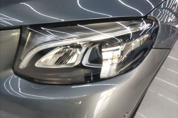 Used Mercedes-Benz GLC 2017 GLC 260 4MATIC Luxury Model