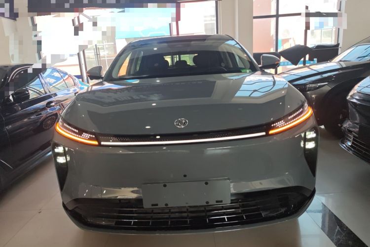 Used Dongfeng Aeolus Aeolus L8 2025 Model 112KM Dream Edition
