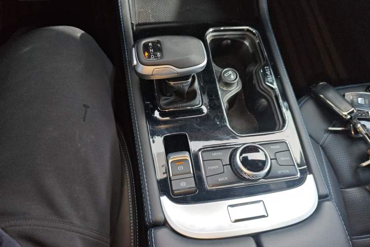 Used BAIC Off-Road BJ40 2023 2.0T Automatic Four-Wheel Drive Urban Hunter Edition Chivalrous Type
