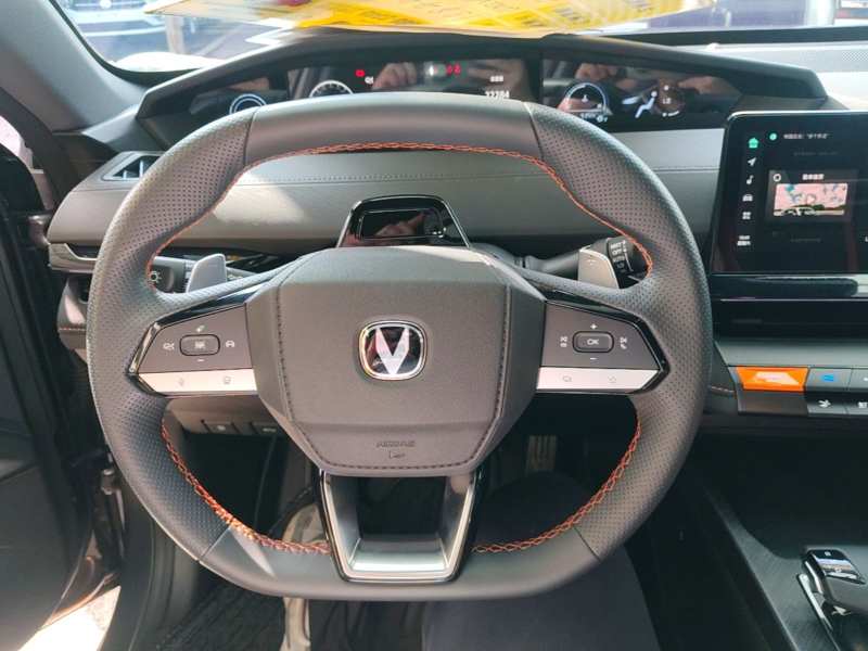 Used CHANGAN UNI-V 2024 1.5T Prestige Sport Edition — 10