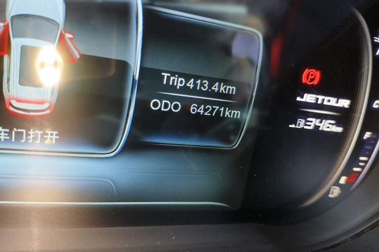 Used JETOUR X70 2018 1.5T Automatic YueXing Edition Odometer Close Up