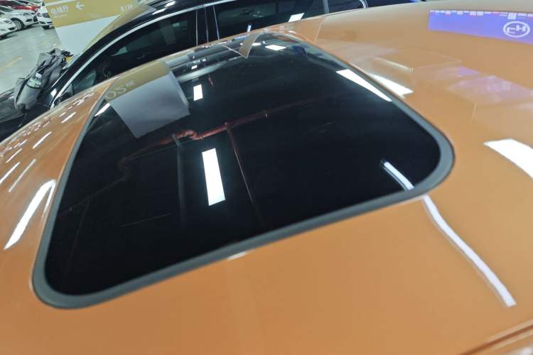 Used Volvo S60 2014 S60L 2.0T Zhiyuan Edition
