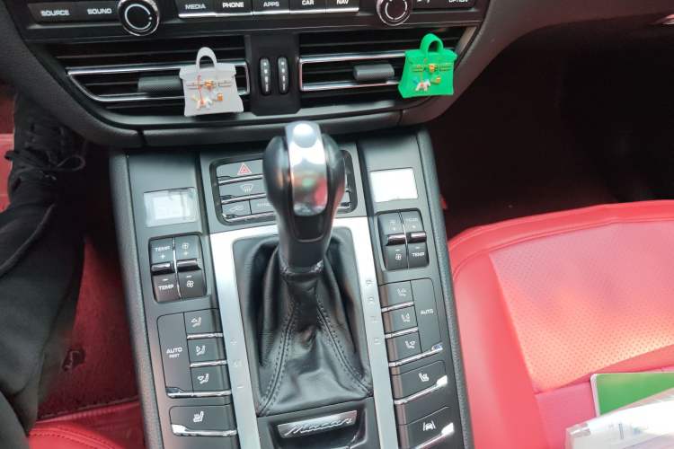 Used Porsche Macan 2020 Macan 2.0T