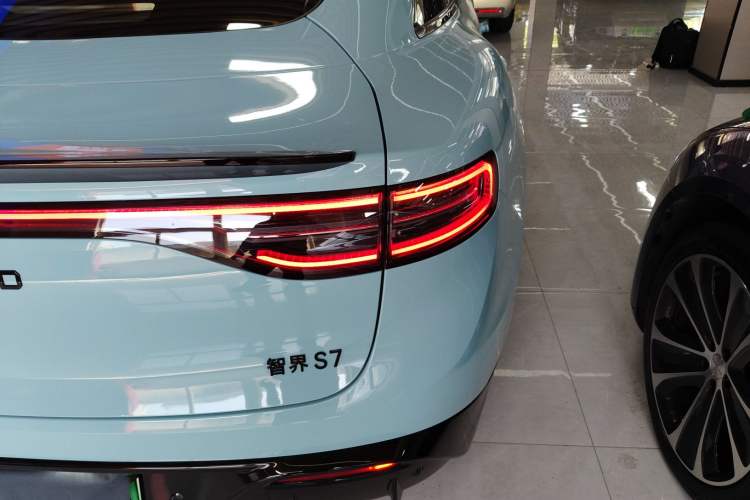 Used Hima Luxeed S7 2026 Model Max+ Right Rear Taillight