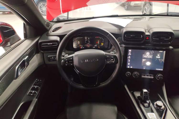 Used Lynk & Co 03 2021 1.5TD DCT JingPlus Steering Wheel