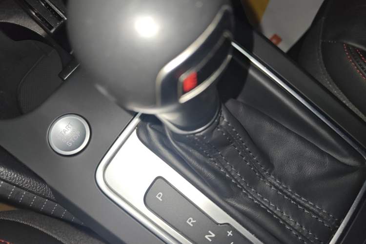 Used Audi Q2L 2021 35 TFSI Fashion Dynamic Model Vehicle Key