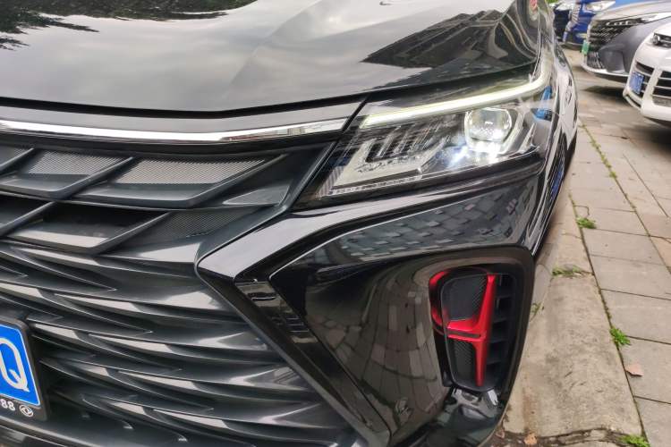 Used Dongfeng Fengon 580 2022 1.5T Automatic Luxury Edition Left Front Headlight