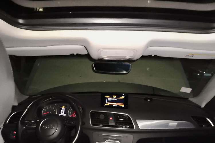 Used Audi Q3 2016 30 TFSI Fashion Model
