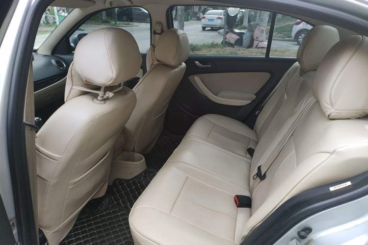 Used Volkswagen Lavida 2011 1.6L Manual Joy Version Left Rear Seat