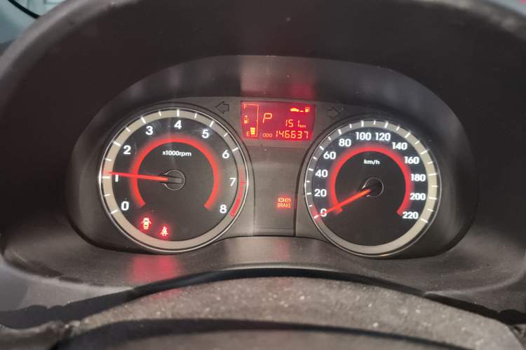 Used Hyundai Verna Ray 2016 1.4L Automatic Leading-Edge GLX