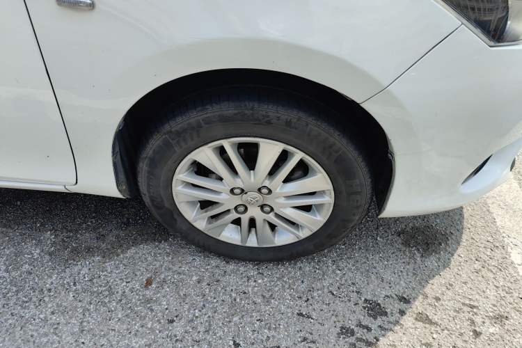 Used Toyota Vios 2016 1.5L Manual ZhiZhen Xingyao Edition Right Front Wheel Hub