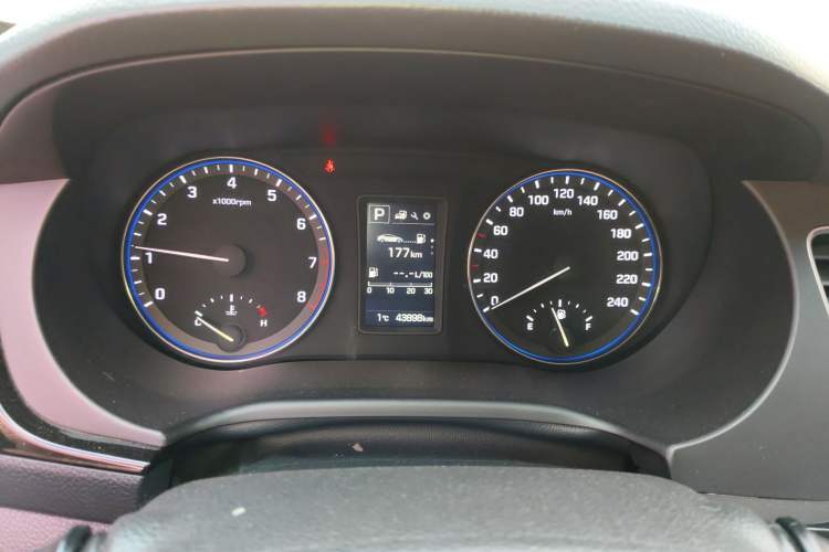 Used Hyundai Mistra 2016 1.8L Automatic Smart GLS Instrument Cluster