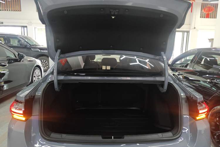 Used Geely Auto Preface L 2024 Zhiqing 1.5TD Tiangong Edition