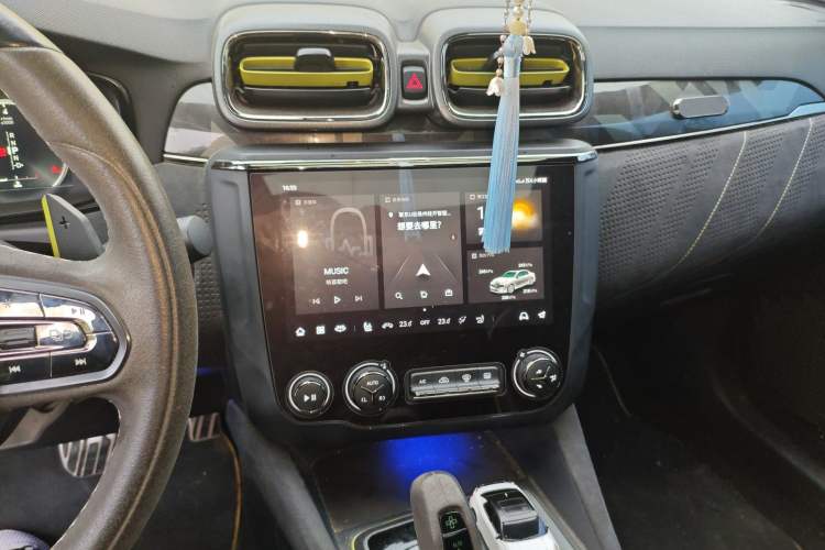 Used Lynk & Co 03 2022 03+ 2.0TD Automatic Wind-Chasing Edition Audio And AC Panel