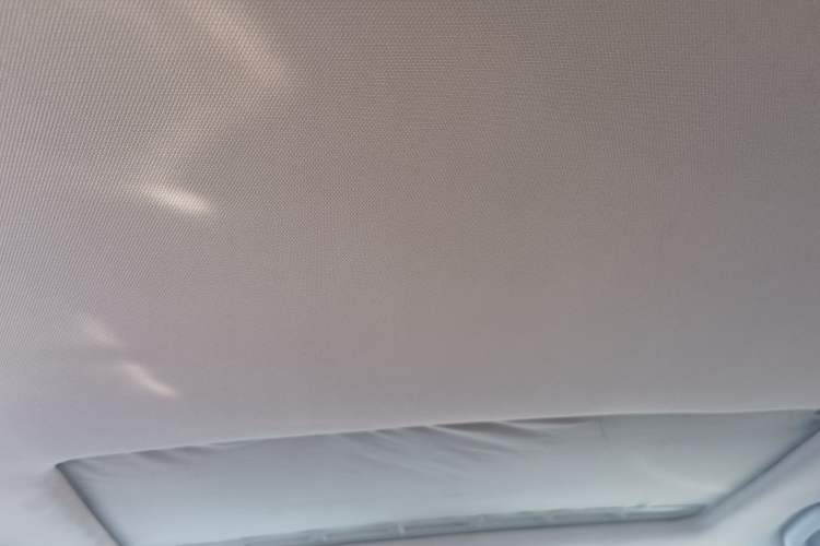 Used Volkswagen Lavida 2011 1.6L Automatic Premium Edition
