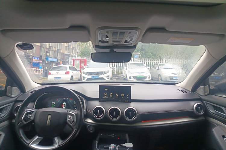 Used Wey VV6 2018 2.0T Two-Wheel Drive Flagship Version China V Standard