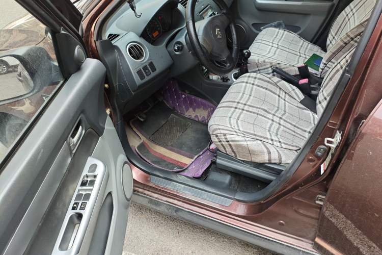 Used Suzuki Swift 2014 1.5L Manual Fashion Edition