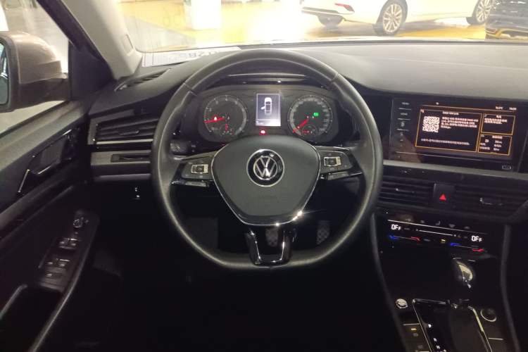 Used Volkswagen Bora 2021 1.5L Automatic Elite Smart Connect Edition
