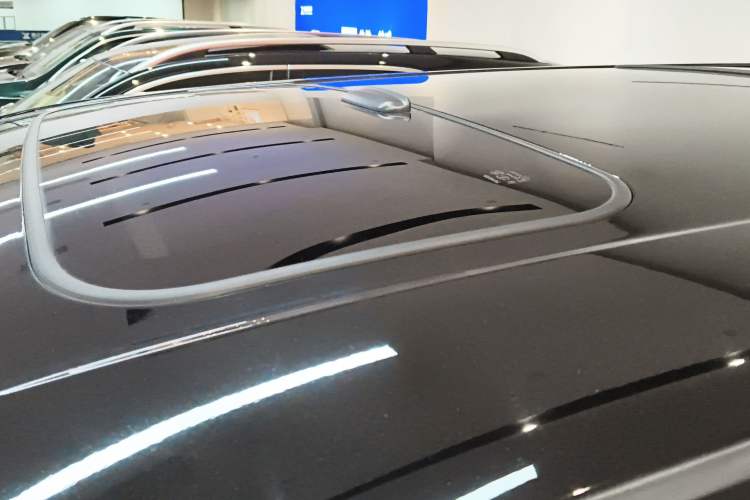 Used Toyota Alphard 2021 Dual-Engine 2.5L Prestige Edition
