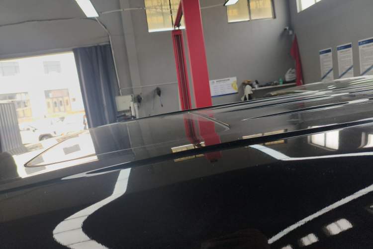 Used 212 T01 2024 2.0T Explorer Roof