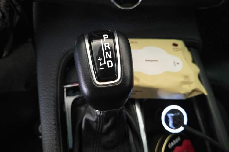 Used Volvo V90 2017 Cross Country T5 AWD Smart Range Edition
