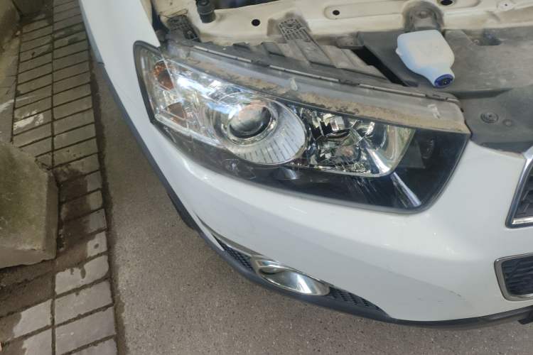 Used Chevrolet Captiva 2014 2.4L 4x4 Flagship Edition 7 Seats
